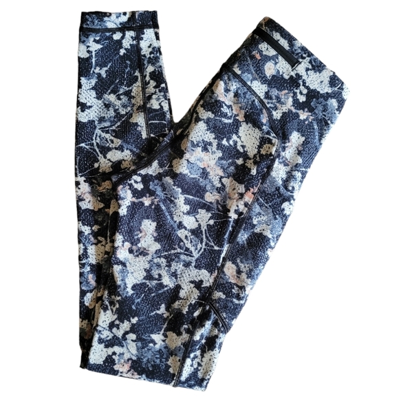 Lululemon Speed Up Tight Full-On Luxtreme 28" Spring Bloom Multi size 2 - Picture 2 of 14